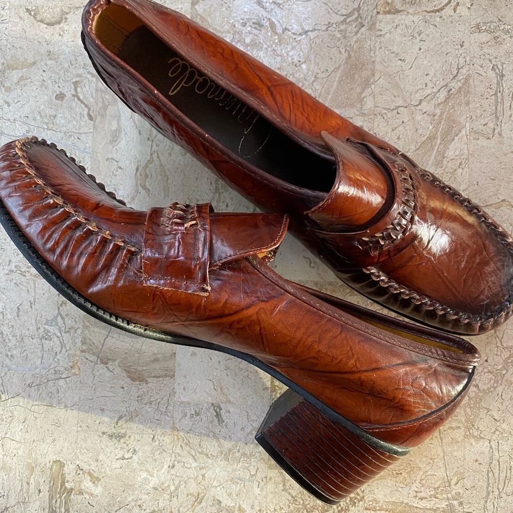 Vintage Brown Leather Slip On Penny Loafers Block Heel Size 8.5 M/W - Picture 5 of 12